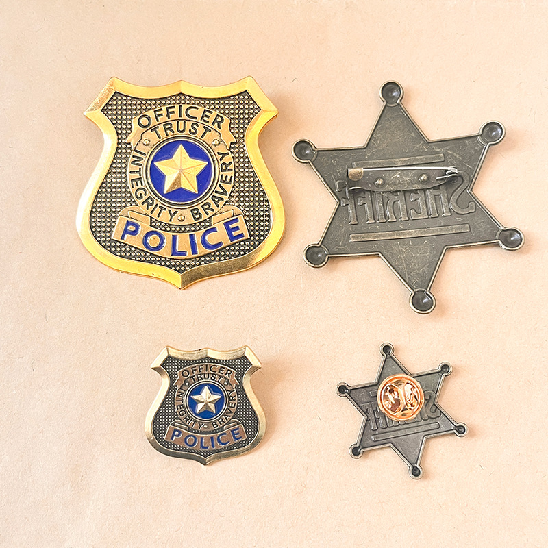 Anime Zoo Metalen Badge Broche - Nick'S Jewelry & Watches Reviews recensie en prijs