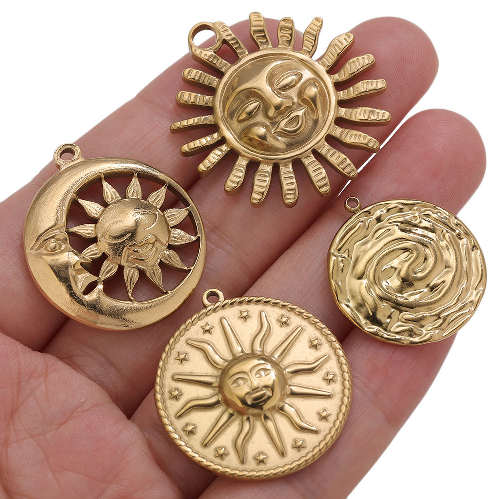 5 stuks PVD gouden bedels roes - Moon Star Earrings recensie en prijs