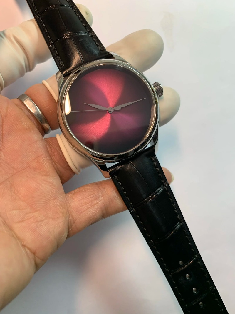 Woordeloos boek, Zwitsers fijn - Jewelry And Watches recensie en prijs